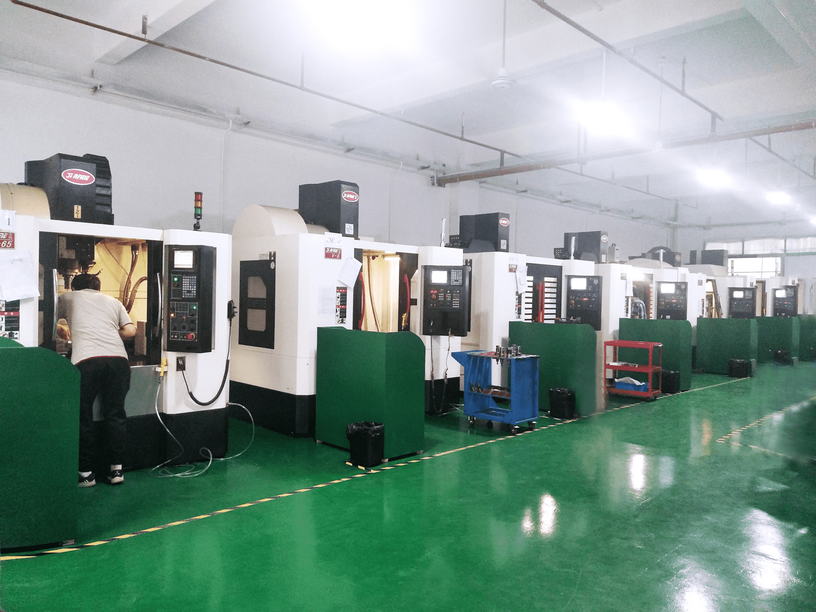 CNC MACHINING CENTER, CNC MILLING.